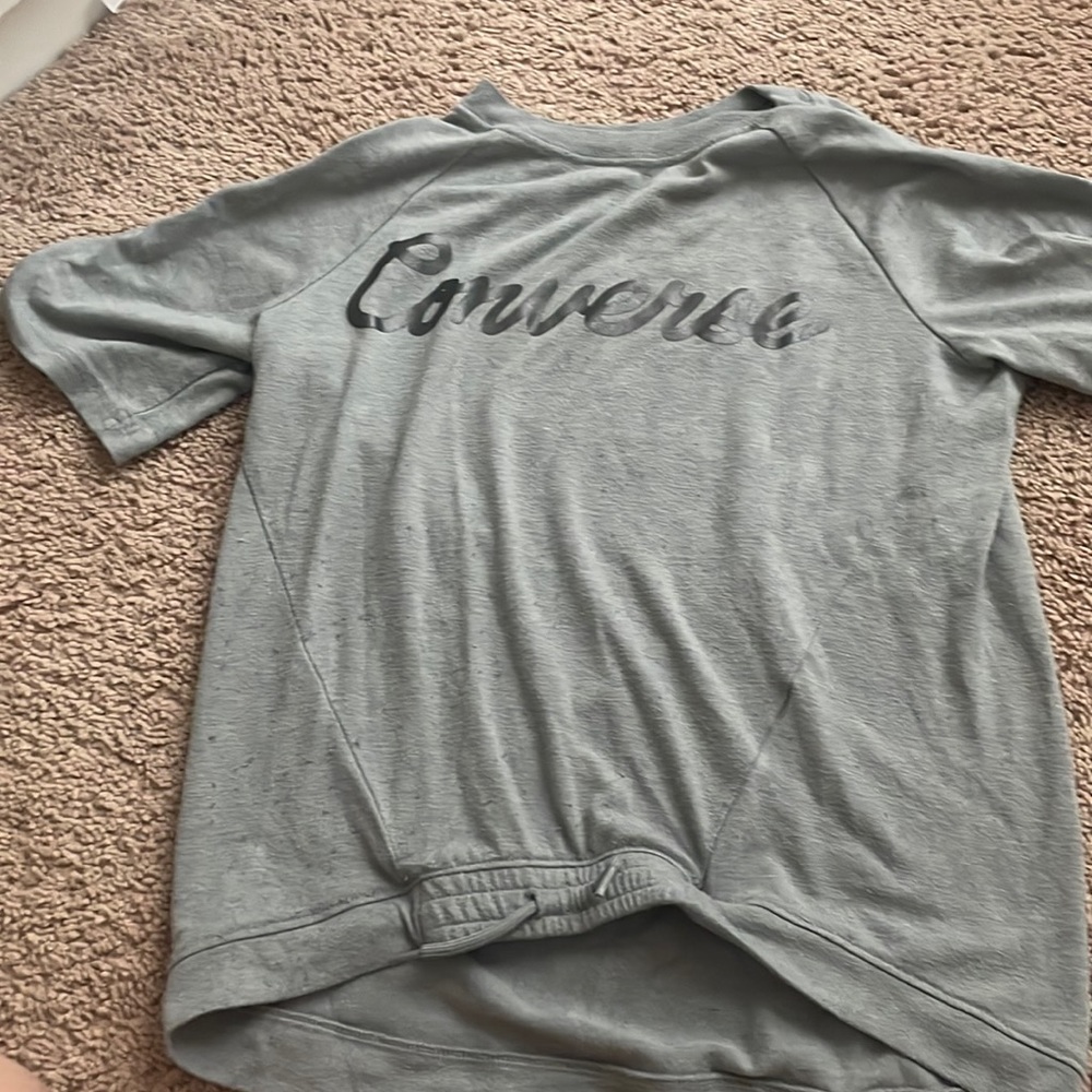Girls Converse tee shirt